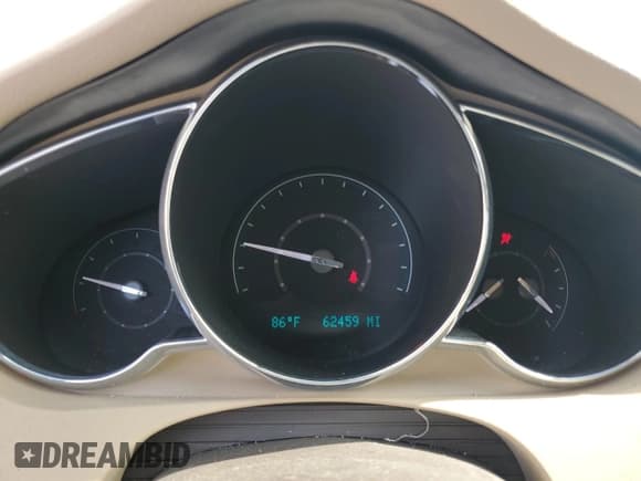 ✅ 2011 Chevrolet Malibu 1LS • VIN: 1G1ZB5E11BF125503 • Lot: 62777585. Wystawiony na Copart z przebiegiem 62 459 mil. Bezpłatny archiwum sprzedaży aukcyjnych z USA i szczegółowy raport historii pojazdu na DreamBid. Zdjęcie 9.