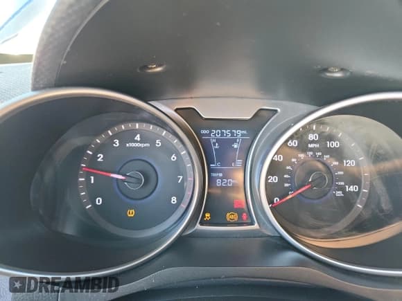 ✅ 2012 Hyundai Veloster w/Red Int • VIN: KMHTC6AD9CU022581 • Lot: 86845255. Wystawiony na Copart z przebiegiem 207 579 mil. Bezpłatny archiwum sprzedaży aukcyjnych z USA i szczegółowy raport historii pojazdu na DreamBid. Zdjęcie 9.