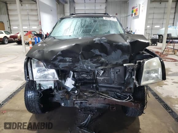 ✅ 2006 Mercury Mountaineer Luxury • VIN: 4M2EU47E06UJ02378 • Lot: 86741754. Wystawiony na Copart z przebiegiem 278 698 mil. Bezpłatny archiwum sprzedaży aukcyjnych z USA i szczegółowy raport historii pojazdu na DreamBid. Zdjęcie 5.