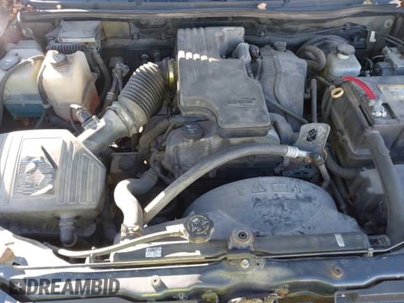 2008 Chevrolet Colorado LS with VIN 1GCCS199588160595, listed as a IAAI auction lot 43595185 with 220,281 mi miles and . Bid and sale history available at DreamBid. Image 10.