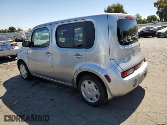 ✅ 2010 Nissan Cube S • VIN: JN8AZ2KR2AT151802 • Lot: 71218394. Listed on Copart with 124,710 mi. Free auction sales archive from the USA and detailed vehicle history report at DreamBid. Image 2.
