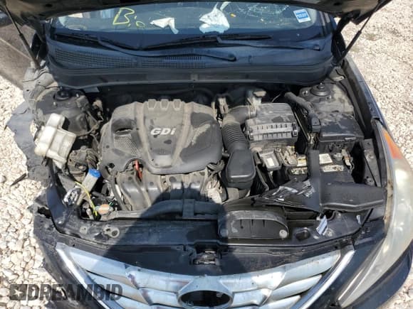 ✅ 2011 Hyundai Sonata SE • VIN: 5NPEC4AC7BH165756 • Лот: 63462344. Опубликован ранее на Copart с пробегом 192 563 миль. Бесплатный доступ к архиву аукционных продаж из США и подробный отчёт об истории автомобиля на DreamBid. Изображение 11.