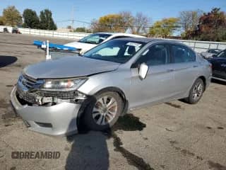 2014 Honda Accord LX with VIN 1HGCR2F39EA198290, listed as a Copart auction lot 90021485 with 137,686 mi miles and Salvage title. Bid and sale history available at DreamBid. Image 1.