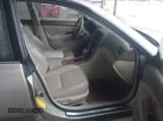 ✅ 2000 Lexus ES 300 • VIN: JT8BF28G1Y5098828 • Lot: 43819978. Listed on IAAI with 136,746 mi. Free auction sales archive from the USA and detailed vehicle history report at DreamBid. Image 5.