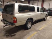 ✅ 2001 Toyota Tacoma • VIN: 5TEVL52N31Z733972 • Lot: 41981498. Listed on IAAI with 212,129 mi. Free auction sales archive from the USA and detailed vehicle history report at DreamBid. Image 4.