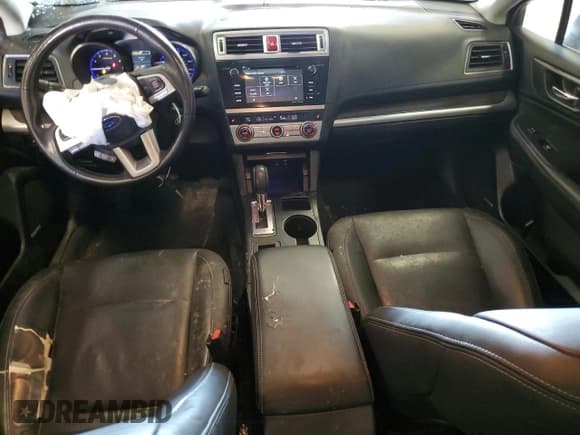 ✅ 2016 Subaru Legacy Limited • VIN: 4S3BNBJ64G3020866 • Lot: 86076785. Listed on Copart with 84,236 mi. Free auction sales archive from the USA and detailed vehicle history report at DreamBid. Image 8.