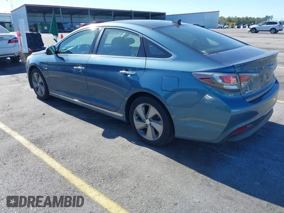 ✅ 2016 Hyundai Sonata Limited • VIN: KMHE34L16GA019435 • Лот: 43636677. Опубликован ранее на IAAI с пробегом 140 715 миль. Бесплатный доступ к архиву аукционных продаж из США и подробный отчёт об истории автомобиля на DreamBid. Изображение 3.