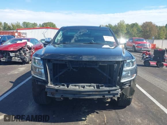 ✅ 2015 Chevrolet Suburban LTZ • VIN: 1GNSKKKC6FR170316 • Lot: 43463338. Wystawiony na IAAI z przebiegiem 170 220 mil. Bezpłatny archiwum sprzedaży aukcyjnych z USA i szczegółowy raport historii pojazdu na DreamBid. Zdjęcie 13.