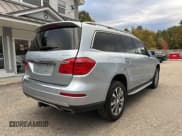 ✅ 2016 Mercedes-Benz GL 450 • VIN: 4JGDF6EEXGA660909 • Лот: 43485133. Опубликован ранее на IAAI с пробегом 240 658 миль. Бесплатный доступ к архиву аукционных продаж из США и подробный отчёт об истории автомобиля на DreamBid. Изображение 4.
