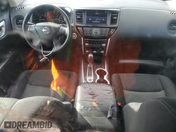 ✅ 2019 Nissan Pathfinder SV • VIN: 5N1DR2MMXKC618312 • Lot: 92383775. Listed on Copart with 156,748 mi. Free auction sales archive from the USA and detailed vehicle history report at DreamBid. Image 8.