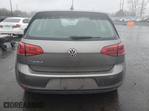 ✅ 2015 Volkswagen Golf Limited Edition • VIN: WVWKP7AU1FW904637 • Lot: 50101725. Listed on Copart with 18,234 mi. Free auction sales archive from the USA and detailed vehicle history report at DreamBid. Image 6.