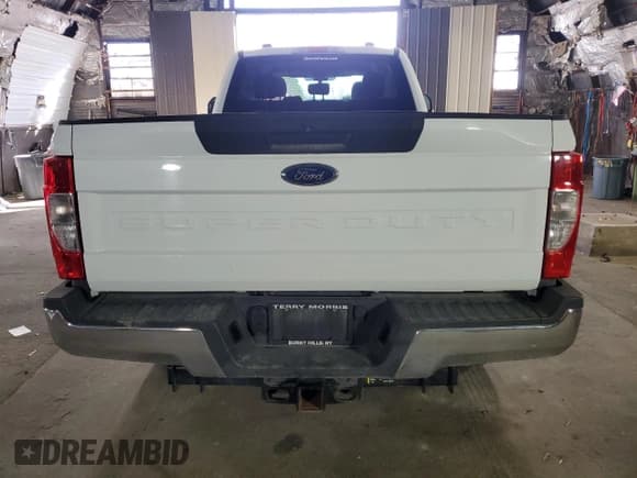 ✅ 2022 Ford F-350 Lariat • VIN: 1FT8X3BT8NEC35103 • Lot: 78909184. Wystawiony na Copart z przebiegiem Nie podano. Bezpłatny archiwum sprzedaży aukcyjnych z USA i szczegółowy raport historii pojazdu na DreamBid. Zdjęcie 6.