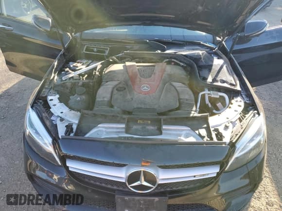 ✅ 2019 Mercedes-Benz C 43 AMG • VIN: 55SWF6EB5KU318074 • Lot: 83861615. Wystawiony na Copart z przebiegiem 226 992 mil. Bezpłatny archiwum sprzedaży aukcyjnych z USA i szczegółowy raport historii pojazdu na DreamBid. Zdjęcie 11.