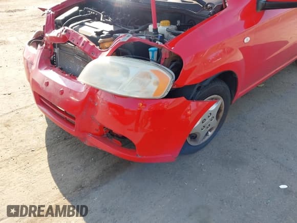 ✅ 2007 Chevrolet Aveo LS • VIN: KL1TD56617B045173 • Lot: 42420476. Wystawiony na IAAI z przebiegiem 88 524 mil. Bezpłatny archiwum sprzedaży aukcyjnych z USA i szczegółowy raport historii pojazdu na DreamBid. Zdjęcie 6.