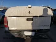 ✅ 2003 Chevrolet Silverado 1500 • VIN: IDCO004199ZZ • Лот: 85870734. Опубликован ранее на Copart с пробегом 289 533 миль. Бесплатный доступ к архиву аукционных продаж из США и подробный отчёт об истории автомобиля на DreamBid. Изображение 6.