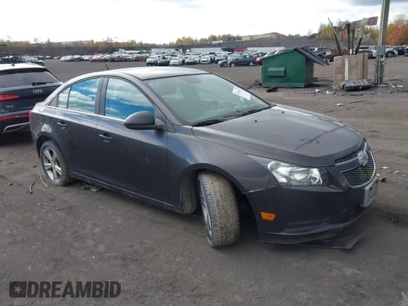 ✅ 2014 Chevrolet Cruze 2LT • VIN: 1G1PE5SB0E7422014 • Lot: 43512602. Listed on IAAI with 126,007 mi. Free auction sales archive from the USA and detailed vehicle history report at DreamBid. Image 1.