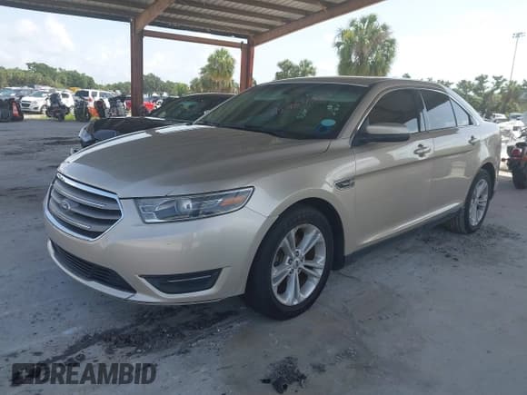 ✅ 2017 Ford Taurus SEL • VIN: 1FAHP2E81HG131858 • Lot: 42464335. Listed on IAAI with 67,556 mi. Free auction sales archive from the USA and detailed vehicle history report at DreamBid. Image 22.