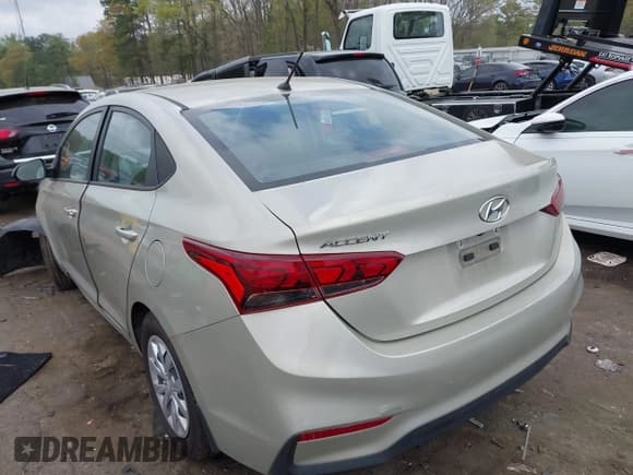 ✅ 2020 Hyundai Accent SE • VIN: 3KPC24A63LE094663 • Лот: 41950956. Опубликован ранее на IAAI с пробегом 64 507 миль. Бесплатный доступ к архиву аукционных продаж из США и подробный отчёт об истории автомобиля на DreamBid. Изображение 3.