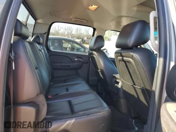 ✅ 2012 Chevrolet Silverado 2500HD LTZ • VIN: 1GC1KYC86CF211087 • Лот: 42763695. Опубликован ранее на Copart с пробегом 264 437 миль. Бесплатный доступ к архиву аукционных продаж из США и подробный отчёт об истории автомобиля на DreamBid. Изображение 10.