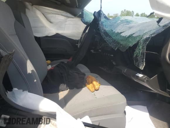 ✅ 2017 Chevrolet Silverado 2500HD Work Truck • VIN: 1GC2KUEGXHZ367172 • Лот: 65987675. Опубликован ранее на Copart с пробегом Не указан. Бесплатный доступ к архиву аукционных продаж из США и подробный отчёт об истории автомобиля на DreamBid. Изображение 7.