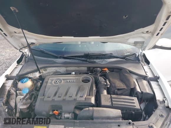 ✅ 2013 Volkswagen Passat SE • VIN: 1VWBN7A37DC126398 • Лот: 43285640. Опубликован ранее на IAAI с пробегом 161 330 миль. Бесплатный доступ к архиву аукционных продаж из США и подробный отчёт об истории автомобиля на DreamBid. Изображение 10.