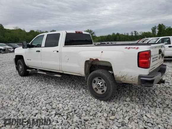 2015 Chevrolet Silverado 2500HD Work Truck z VIN 1GC1KUEG3FF554814, wystawiony jako Copart lot #56838855 z przebiegiem 275 921 mil mil oraz Szkoda całkowita • Salvage title. Historia ofert i sprzedaży dostępna na DreamBid. Obrazek 2.