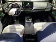 ✅ 2024 Volkswagen ID.4 S • VIN: 1V25MPE83RC010162 • Лот: 69674685. Опубликован ранее на Copart с пробегом 4 761 миль. Бесплатный доступ к архиву аукционных продаж из США и подробный отчёт об истории автомобиля на DreamBid. Изображение 8.