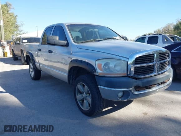 ✅ 2006 Dodge 1500 SLT • VIN: 1D7HU18286S608466 • Лот: 43498723. Опубликован ранее на IAAI с пробегом 282 943 миль. Бесплатный доступ к архиву аукционных продаж из США и подробный отчёт об истории автомобиля на DreamBid. Изображение 1.