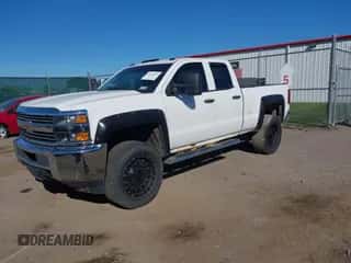 2015 Chevrolet Silverado 2500HD Work Truck с VIN 1GC2KUEG1FZ143186, выставлен на аукционе IAAI как лот 43275855 с пробегом 194 710 миль миль и . История ставок и продаж доступна на DreamBid. Изображение 2.