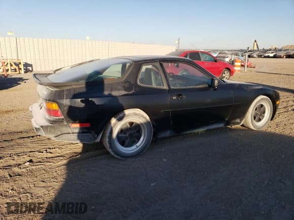 ✅ 1986 Porsche 944 • VIN: WP0AA0950GN153510 • Lot: 75878634. Wystawiony na Copart z przebiegiem 76 711 mil. Bezpłatny archiwum sprzedaży aukcyjnych z USA i szczegółowy raport historii pojazdu na DreamBid. Zdjęcie 3.
