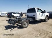 ✅ 2022 Ford F-350 XL • VIN: 1FTRF3BNXNEE17782 • Lot: 52419065. Wystawiony na Copart z przebiegiem 100 711 mil. Bezpłatny archiwum sprzedaży aukcyjnych z USA i szczegółowy raport historii pojazdu na DreamBid. Zdjęcie 3.