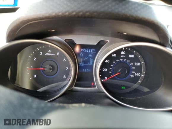 ✅ 2014 Hyundai Veloster • VIN: KMHTC6AD2EU212743 • Lot: 86177684. Wystawiony na Copart z przebiegiem 149 299 mil. Bezpłatny archiwum sprzedaży aukcyjnych z USA i szczegółowy raport historii pojazdu na DreamBid. Zdjęcie 9.