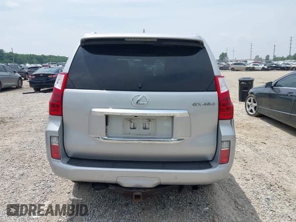 ✅ 2012 Lexus GX 460 • VIN: JTJBM7FX2C5038778 • Lot: 42746203. Listed on IAAI with 212,412 mi. Free auction sales archive from the USA and detailed vehicle history report at DreamBid. Image 17.
