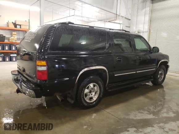 ✅ 2002 Chevrolet Suburban LT • VIN: 1GNFK16Z22J261487 • Лот: 56291475. Опубликован ранее на Copart с пробегом 200 752 миль. Бесплатный доступ к архиву аукционных продаж из США и подробный отчёт об истории автомобиля на DreamBid. Изображение 3.