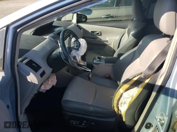 2015 Toyota Prius Three с VIN JTDZN3EU6FJ023016, выставлен на аукционе Copart как лот 81251005 с пробегом 98 475 миль миль и Списание • Salvage title. История ставок и продаж доступна на DreamBid. Изображение 7.