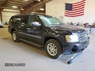 ✅ 2011 Chevrolet Suburban LTZ • VIN: 1GNSKKE37BR229637 • Lot: 64815584. Wystawiony na Copart z przebiegiem 204 210 mil. Bezpłatny archiwum sprzedaży aukcyjnych z USA i szczegółowy raport historii pojazdu na DreamBid. Zdjęcie 4.