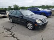 ✅ 2005 Mercedes-Benz C 240 • VIN: WDBRF81J25F567146 • Лот: 63286655. Опубликован ранее на Copart с пробегом 126 987 миль. Бесплатный доступ к архиву аукционных продаж из США и подробный отчёт об истории автомобиля на DreamBid. Изображение 4.