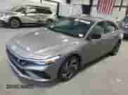 2025 Hyundai Elantra SEL Sport with VIN KMHLM4DG9SU907014, listed as a Copart auction lot 85256005 with 3,975 mi miles and Salvage title. Bid and sale history available at DreamBid. Image 1.