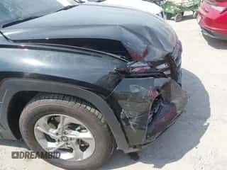 2022 Hyundai Tucson SEL with VIN 5NMJB3AE6NH114845, listed as a IAAI auction lot 43198692 with 38,872 mi miles and . Bid and sale history available at DreamBid. Image 6.