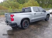 ✅ 2023 Chevrolet Silverado 1500 LT Trail Boss • VIN: 3GCUDFEL0PG225570 • Lot: 43333130. Wystawiony na IAAI z przebiegiem 27 030 mil. Bezpłatny archiwum sprzedaży aukcyjnych z USA i szczegółowy raport historii pojazdu na DreamBid. Zdjęcie 4.