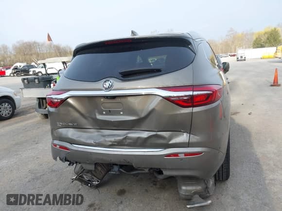 ✅ 2020 Buick Enclave Avenir • VIN: 5GAEVCKW9LJ102522 • Lot: 42030110. Wystawiony na IAAI z przebiegiem 59 806 mil. Bezpłatny archiwum sprzedaży aukcyjnych z USA i szczegółowy raport historii pojazdu na DreamBid. Zdjęcie 16.