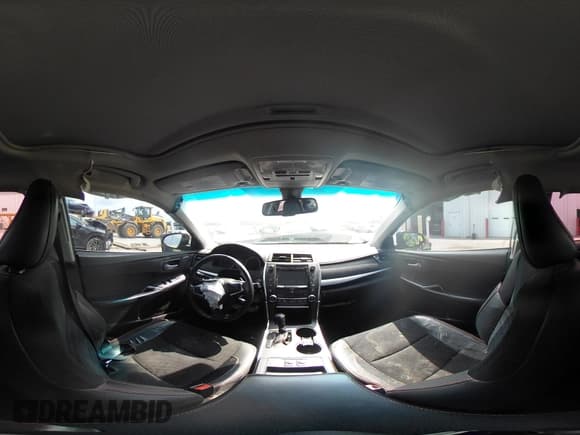 ✅ 2016 Toyota Camry XLE • VIN: 4T1BF1FK6GU532373 • Лот: 42671574. Опубликован ранее на IAAI с пробегом 138 618 миль. Бесплатный доступ к архиву аукционных продаж из США и подробный отчёт об истории автомобиля на DreamBid. Изображение 19.