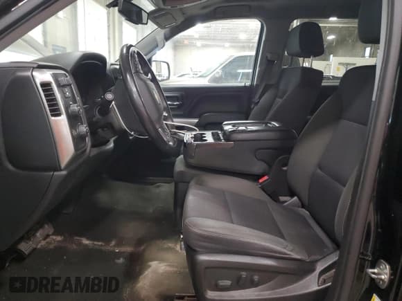 ✅ 2017 Chevrolet Silverado 1500 LT • VIN: 3GCUKRECXHG392978 • Lot: 92739685. Wystawiony na Copart z przebiegiem 167 959 mil. Bezpłatny archiwum sprzedaży aukcyjnych z USA i szczegółowy raport historii pojazdu na DreamBid. Zdjęcie 7.