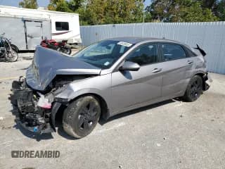 ✅ 2022 Hyundai Elantra Blue • VIN: KMHLM4AJ0NU023709 • Lot: 80436655. Listed on Copart with Not provided. Free auction sales archive from the USA and detailed vehicle history report at DreamBid. Image 1.