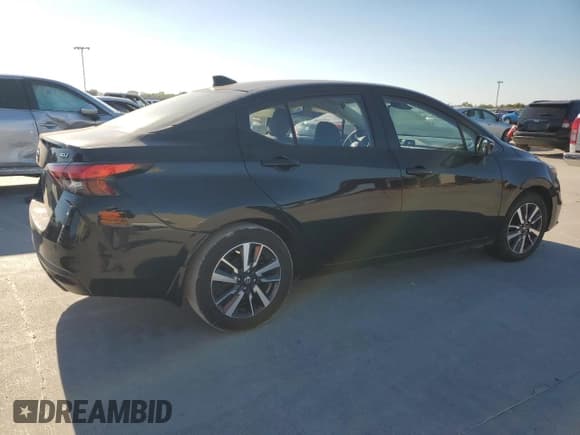 ✅ 2021 Nissan Versa SV • VIN: 3N1CN8EV0ML885104 • Lot: 86622385. Listed on Copart with 89,806 mi. Free auction sales archive from the USA and detailed vehicle history report at DreamBid. Image 3.