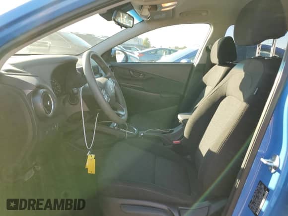 2022 Hyundai Kona SEL z VIN KM8K62AB4NU912855, wystawiony jako Copart lot #36215573 z przebiegiem 14 454 mil mil oraz . Historia ofert i sprzedaży dostępna na DreamBid. Obrazek 7.