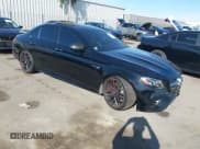 ✅ 2020 Mercedes-Benz E 63 S AMG • VIN: WDDZF8KB0LA750201 • Лот: 41266357. Опубликован ранее на IAAI с пробегом 55 876 миль. Бесплатный доступ к архиву аукционных продаж из США и подробный отчёт об истории автомобиля на DreamBid. Изображение 1.