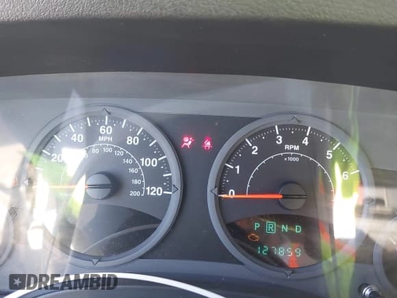 ✅ 2007 Jeep Patriot Sport • VIN: 1J8FF28W87D294692 • Lot: 42236349. Listed on IAAI with 127,859 mi. Free auction sales archive from the USA and detailed vehicle history report at DreamBid. Image 7.