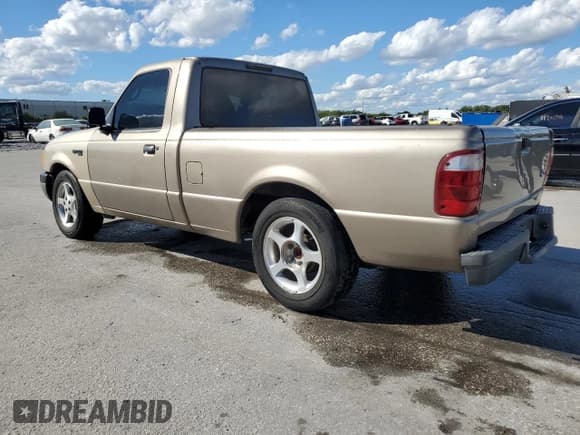 ✅ 2003 Ford Ranger XL • VIN: 1FTYR10D53TA16392 • Lot: 86639725. Wystawiony na Copart z przebiegiem 234 743 mil. Bezpłatny archiwum sprzedaży aukcyjnych z USA i szczegółowy raport historii pojazdu na DreamBid. Zdjęcie 2.