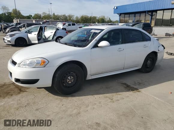 ✅ 2014 Chevrolet Impala Police Police • VIN: 2G1WD5E33E1186829 • Lot: 81985255. Wystawiony na Copart z przebiegiem 100 843 mil. Bezpłatny archiwum sprzedaży aukcyjnych z USA i szczegółowy raport historii pojazdu na DreamBid. Zdjęcie 1.